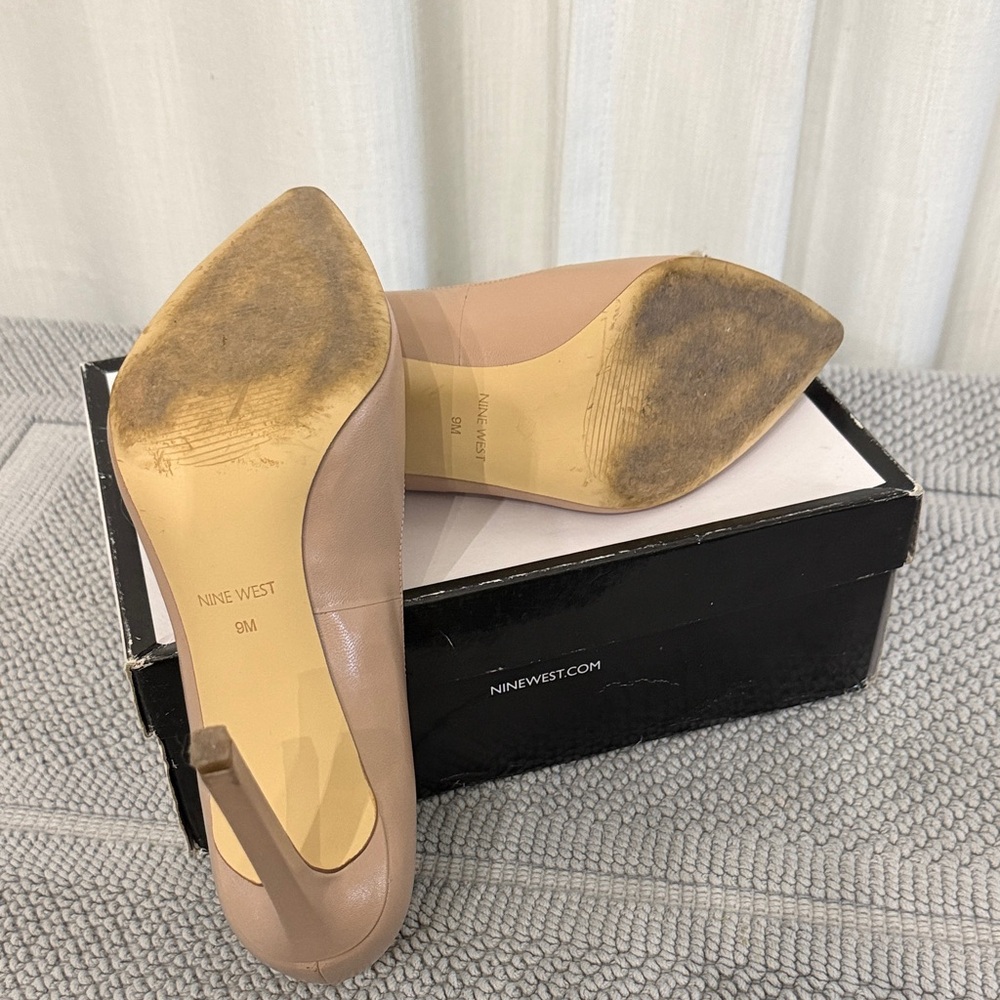 Nine West Nude Camel Leather Women’s Dress Heels Pumps Sz 9 - Picture 7 of 7